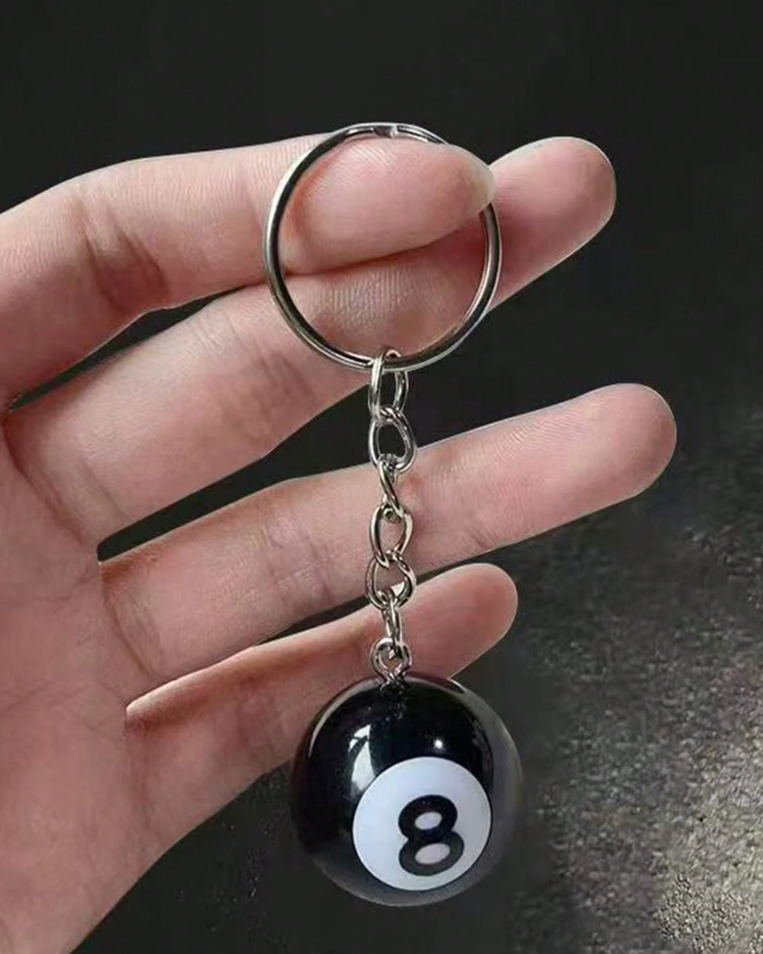 8 Ball Keychain