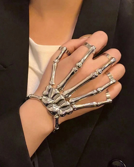 Skull Hand Jewelery